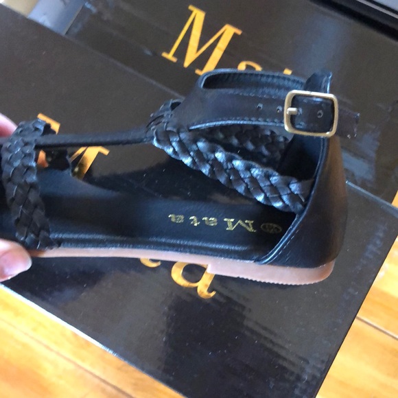 Black Vegan Leather Roman Sandal - Picture 5 of 5